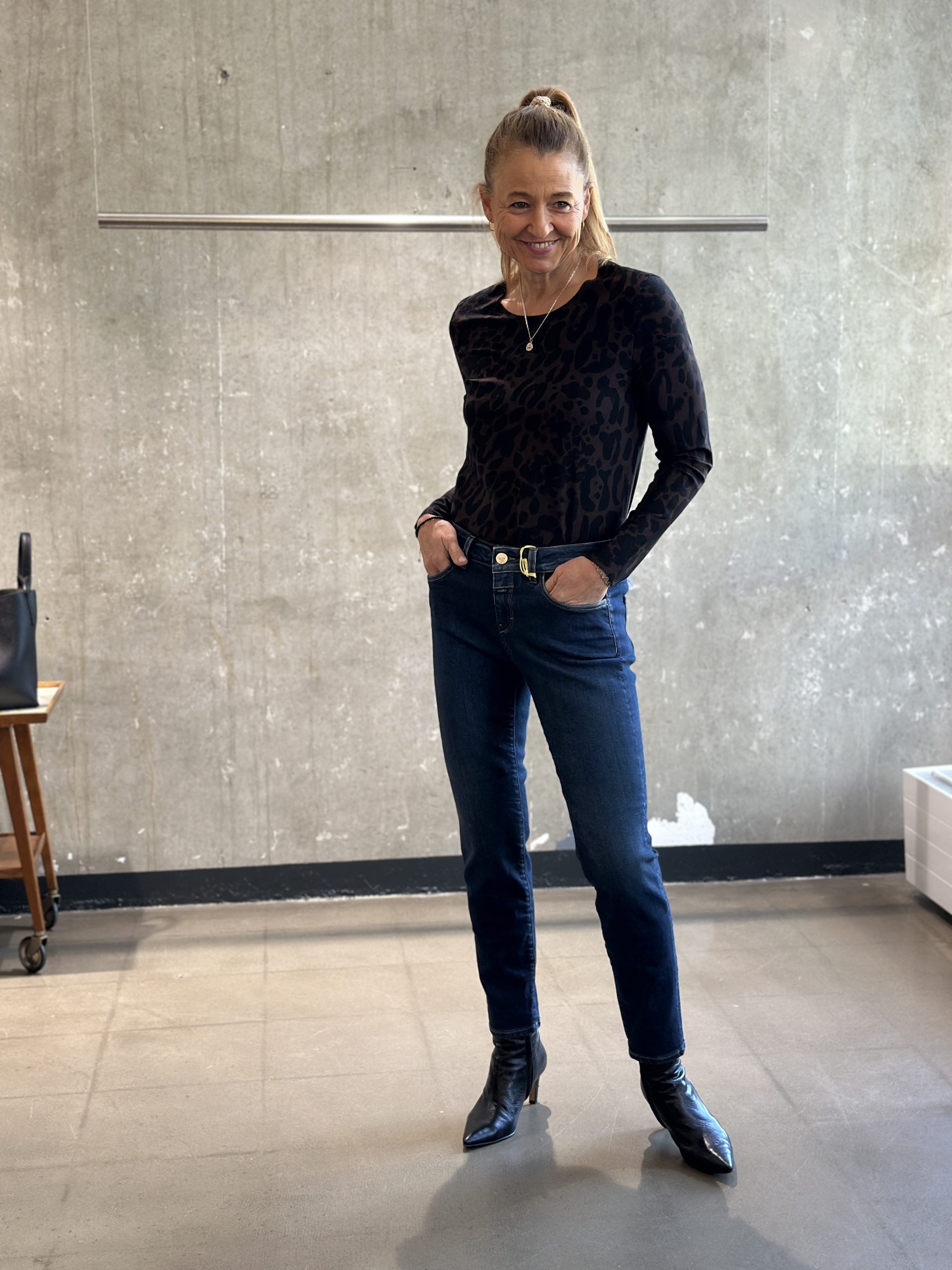 closed-jeans-644oai-2.jpg closed jeans – Bild 1