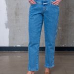 closed jeans