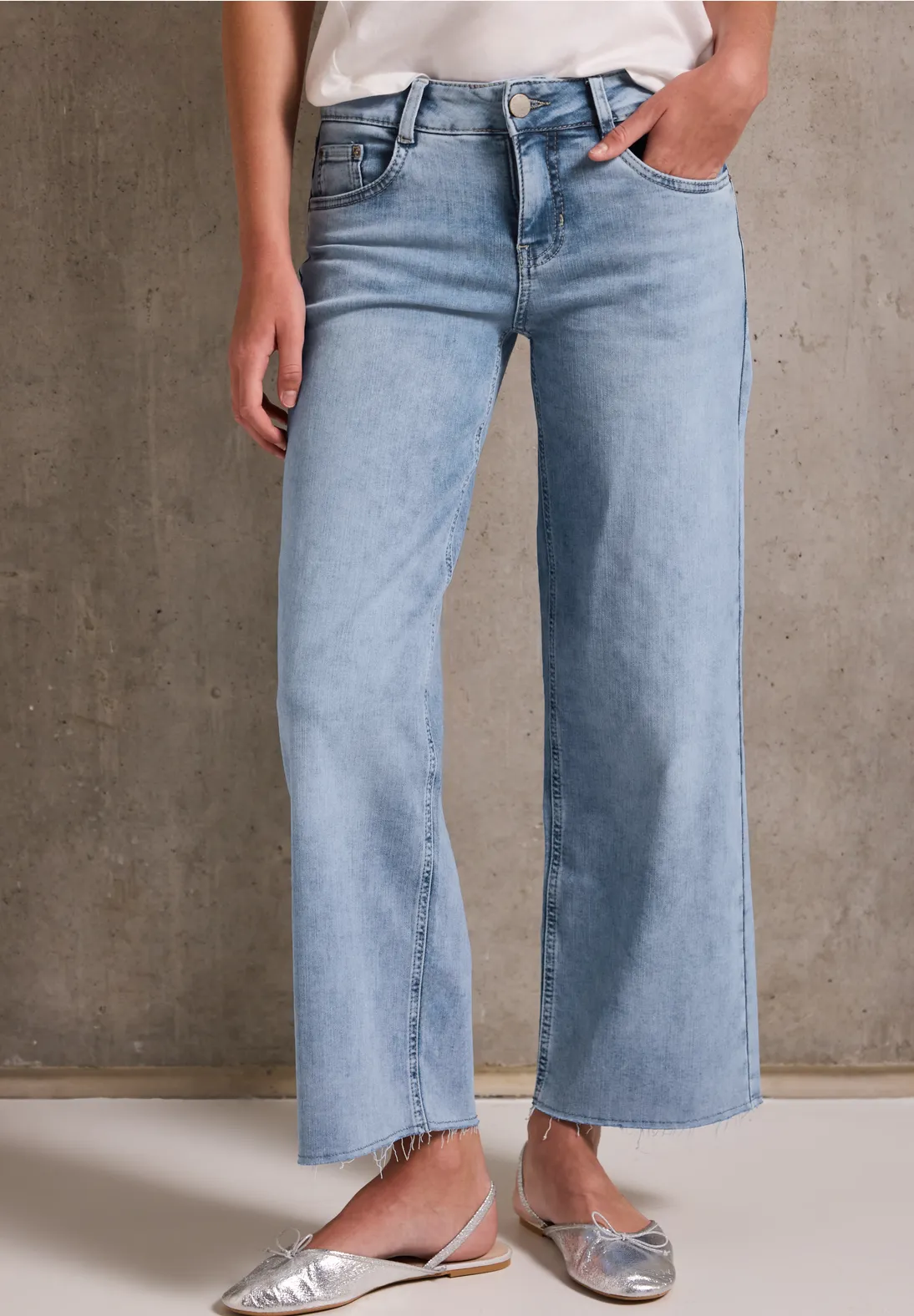 culotte-jeans-695vsk.webp culotte jeans – Bild 1