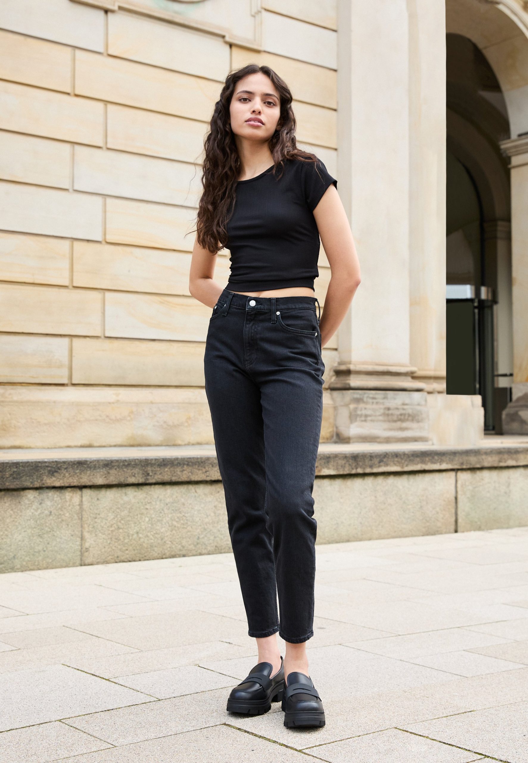 momjeans-989auz-1.jpg momjeans – Bild 1