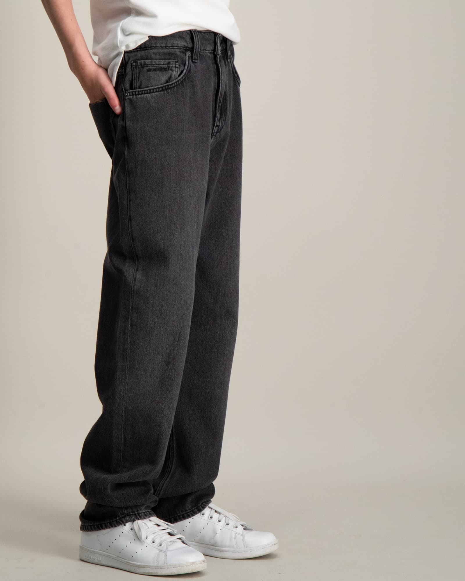 schwarze-jeans-718qog-1.jpg schwarze jeans – Bild 1