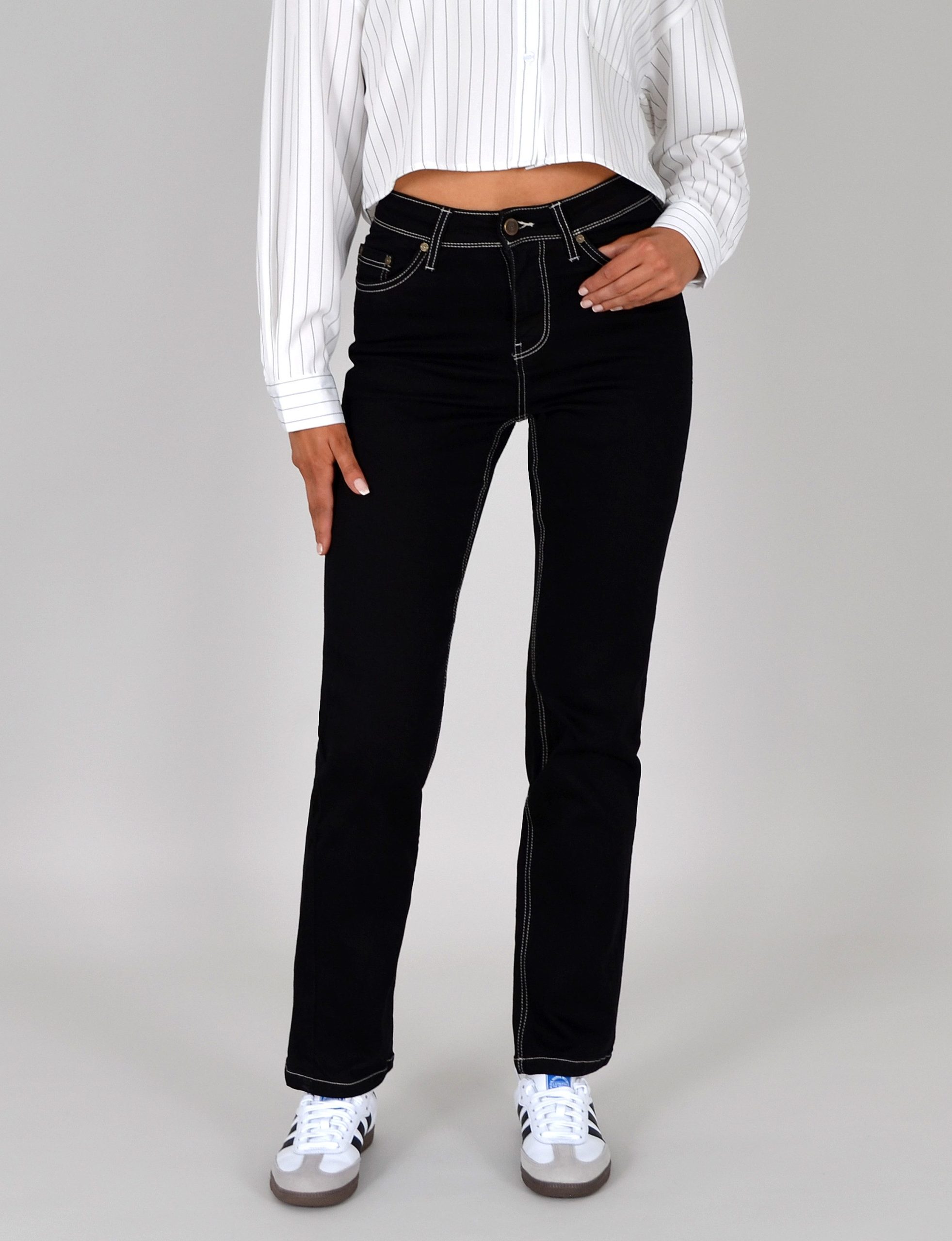 schwarze-jeans-damen-154grd-1.jpg schwarze jeans damen – Bild 1